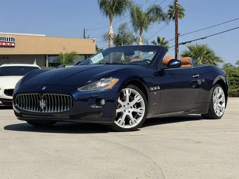 2012 Maserati GranTurismo S Auto's photo