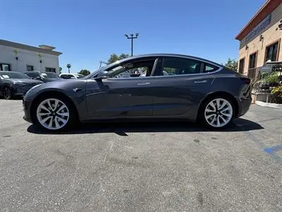2019 Tesla Model 3 Dual Motor All-Whel Drive Long Range photo 3