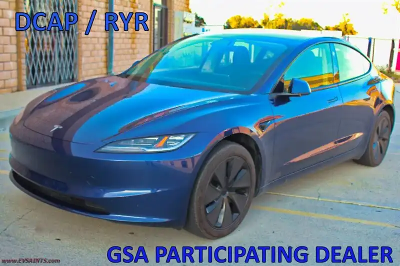 2025 Tesla Model 3 Long Range's photo