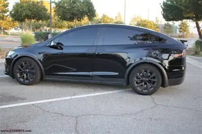 2022 Tesla Model X Long Range photo 5