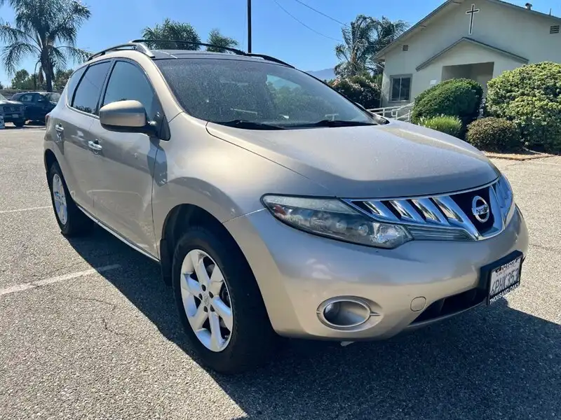 2010 Nissan Murano SL 2WD's photo