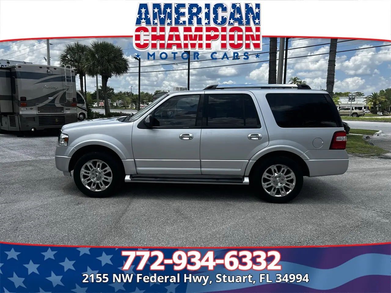 2011 Ford Expedition Limited photo 3