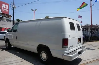 1997 Ford E-Series E-150 photo 4