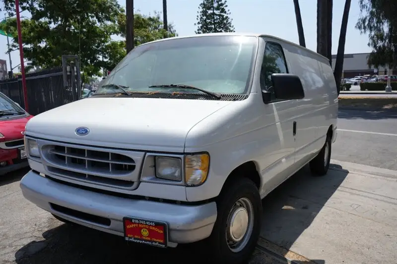 1997 Ford E-Series E-150 photo 1