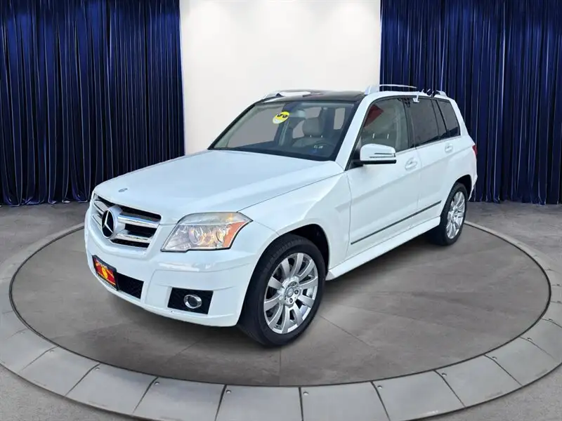2010 Mercedes-Benz GLK-Class GLK350's photo