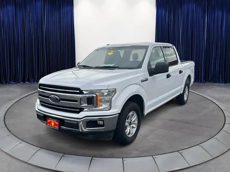 2018 Ford F-150 XL SuperCrew 5-1/2 Box's photo
