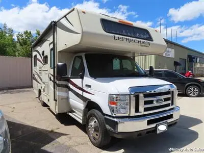 2017 Ford E-Series SRW E-350 Super Duty 138 in WB photo 4