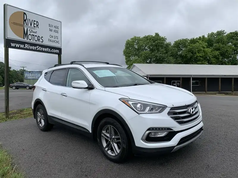 2018 Hyundai Santa Fe Sport's photo