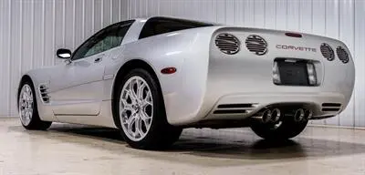 2002 Chevrolet Corvette Coupe photo 5