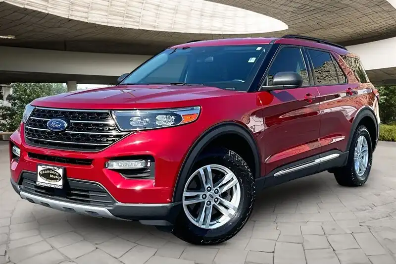 2020 Ford Explorer XLT 4WD's photo