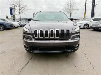 2014 Jeep Cherokee Latitude 4X4 photo 3