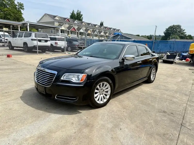 2014 Chrysler 300 Base's photo