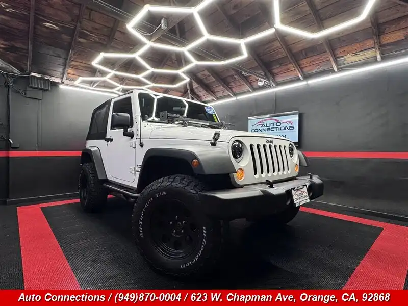 2014 Jeep Wrangler Sport's photo