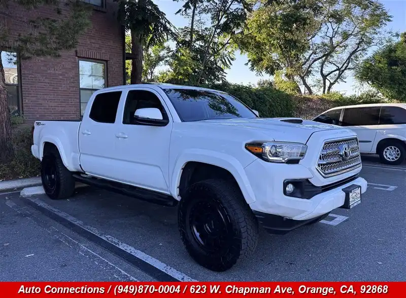 2016 Toyota Tacoma TRD Sport Double Cab 2WD V6 Auto Long Bed's photo