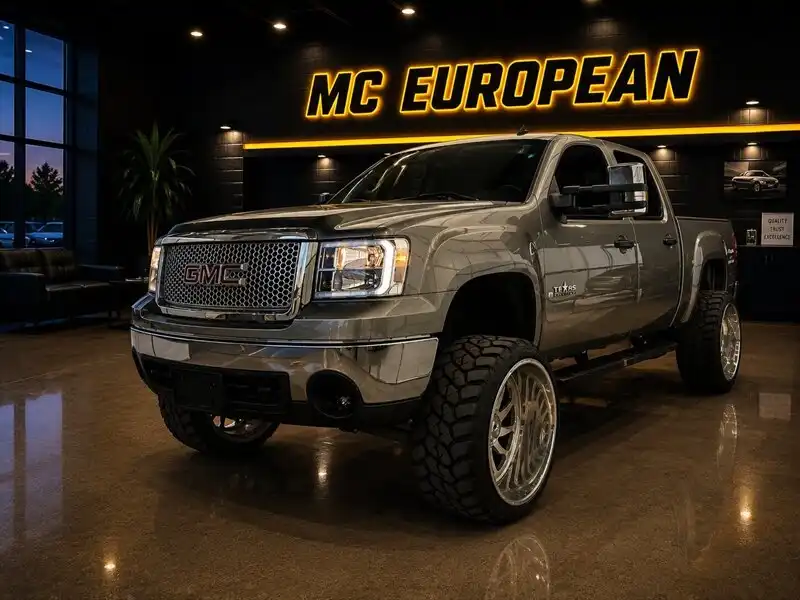 2007 GMC Sierra 2WD Crew Cab SLE2 SWB's photo