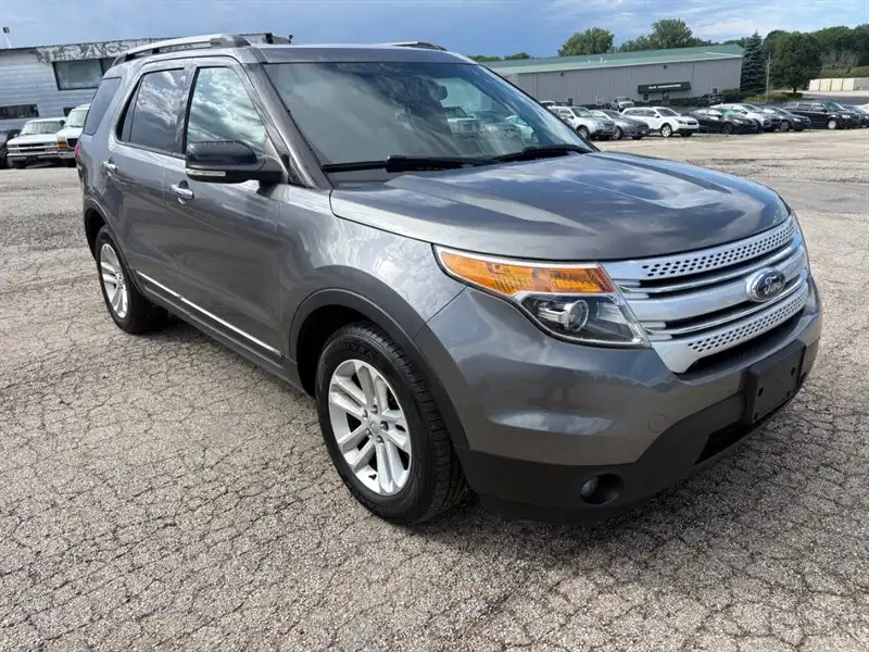 2014 Ford Explorer XLT 4x4's photo