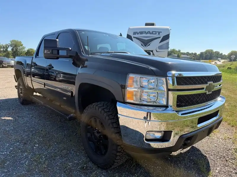 2013 Chevrolet Silverado HD LT 4WD Crew Cab SWB SRW's photo