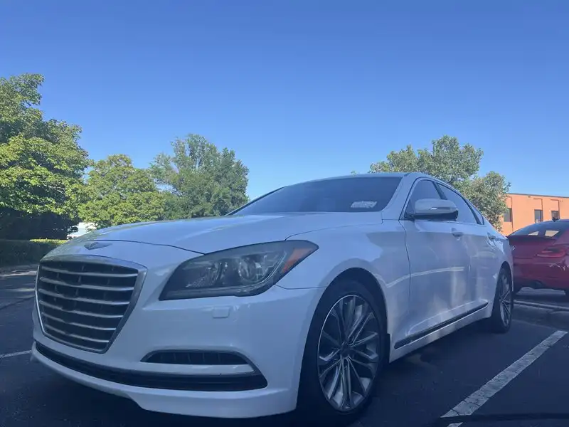 2016 Hyundai Genesis 3.8 AWD's photo