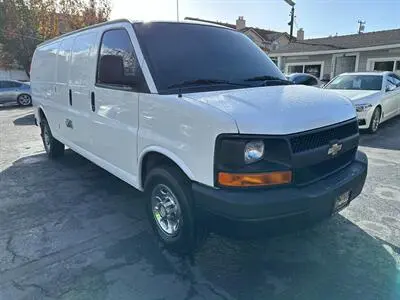 2012 Chevrolet Express 2500 Extended Work Van HD photo 3