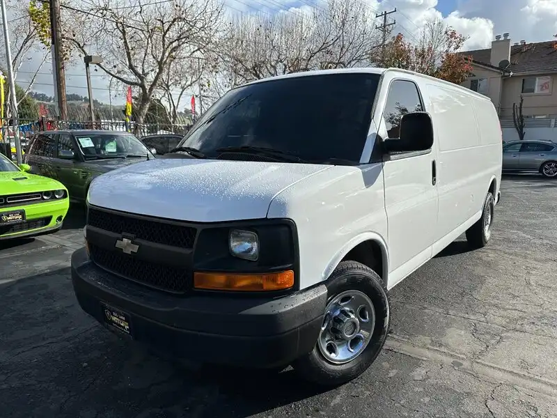 2012 Chevrolet Express 2500 Extended Work Van HD's photo