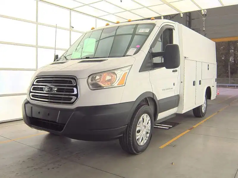 2017 Ford Transit T350 Cutaway SRW 138 WB's photo