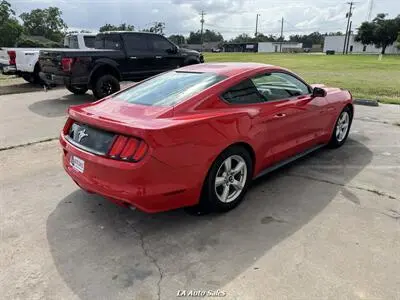2017 Ford Mustang V6 Coupe photo 5