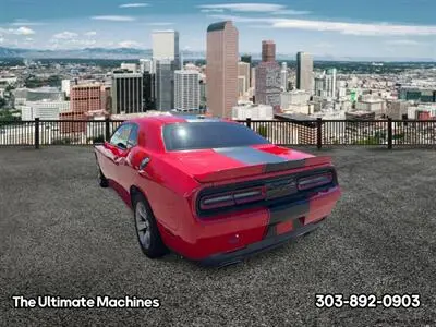 2019 Dodge Challenger SXT Auto photo 5