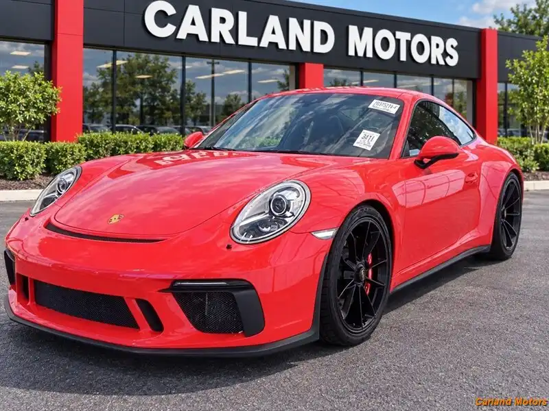 2018 Porsche 911 GT3's photo