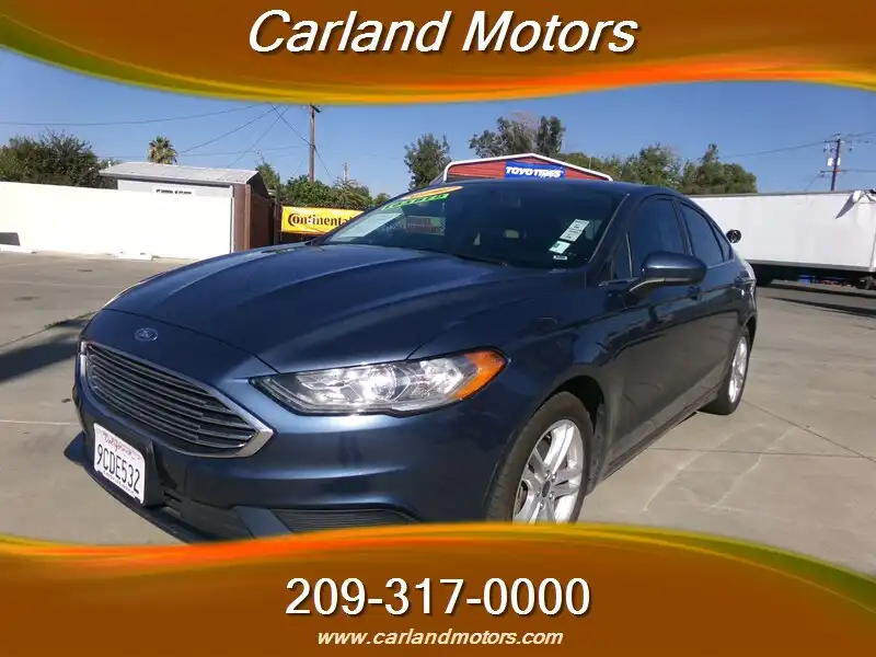 2018 Ford Fusion SE FWD's photo