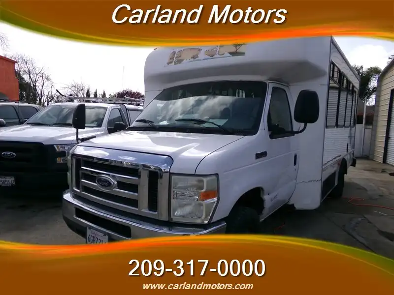 2008 Ford E-Series's photo