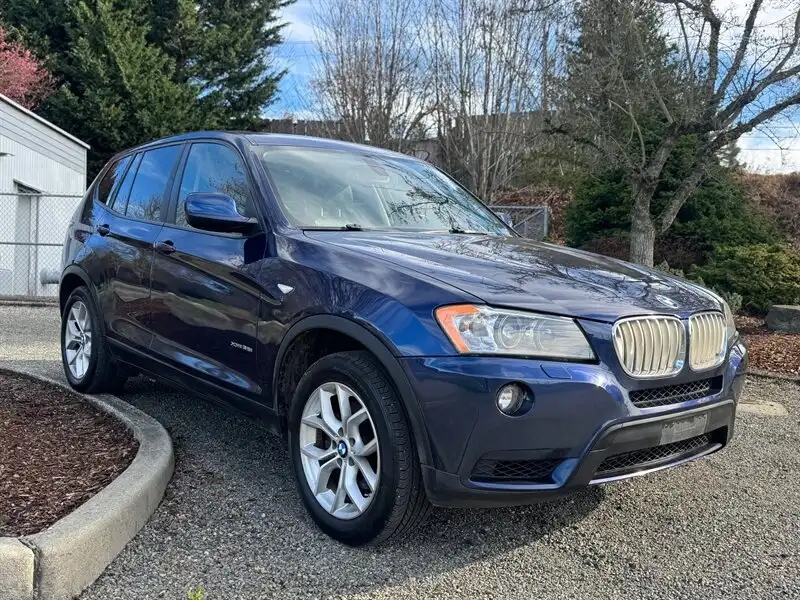 2011 BMW X3 xDrive35i's photo