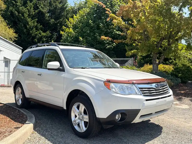 2009 Subaru Forester 2.5X Limited AT's photo