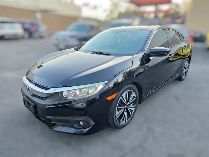 2017 Honda Civic EX-T CVT's photo