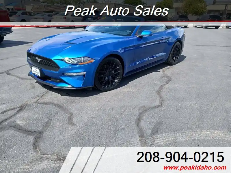2018 Ford Mustang EcoBoost Convertible's photo