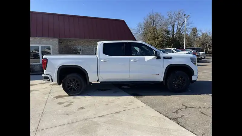 2024 GMC Sierra AT4 4WD Crew Cab Short Box's photo