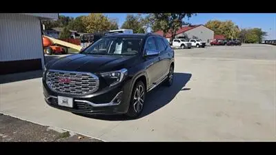 2018 GMC Terrain Denali AWD photo 5