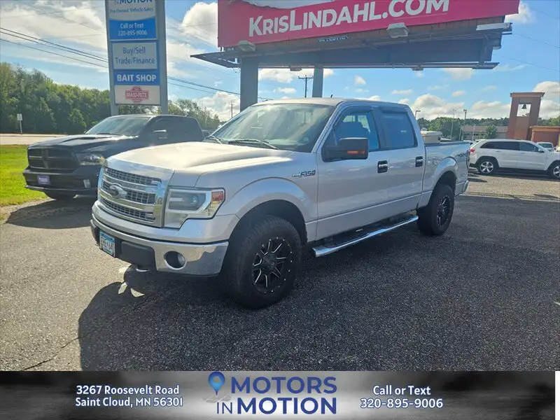 2014 Ford F-150 XLT 4WD SuperCrew 145 in's photo