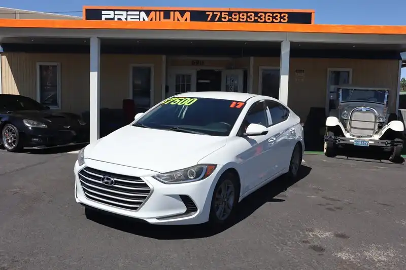 2017 Hyundai Elantra 2.0 SE A/T PZEV's photo