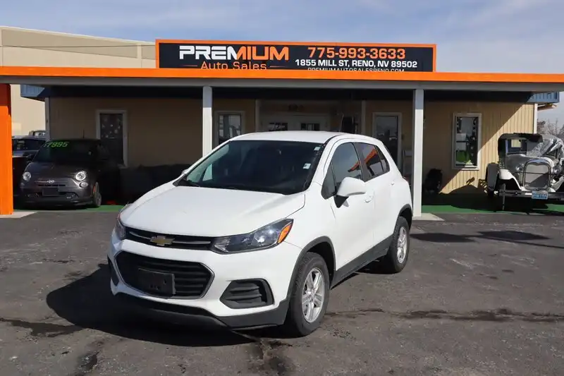 2019 Chevrolet Trax LS AWD's photo