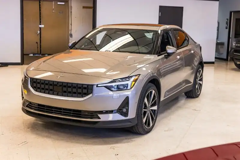 2021 Polestar 2 Pilot Plus's photo