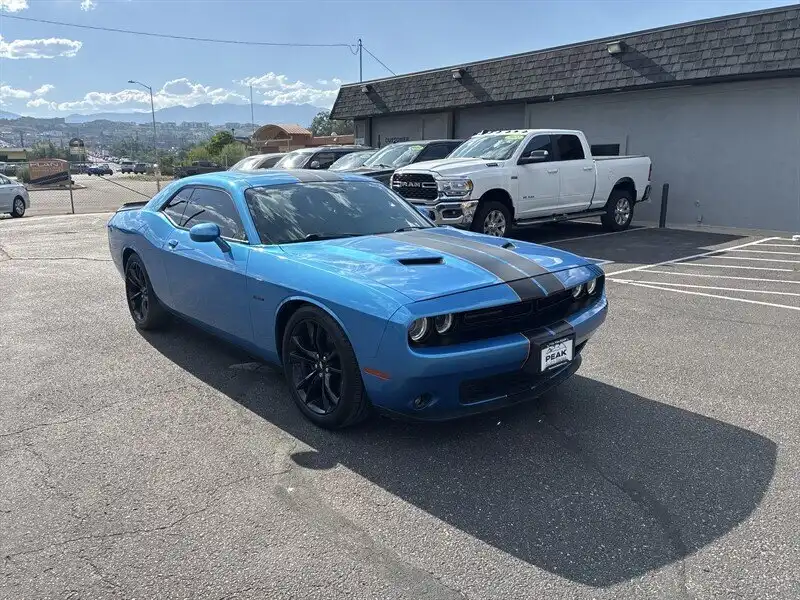 2018 Dodge Challenger R/T's photo