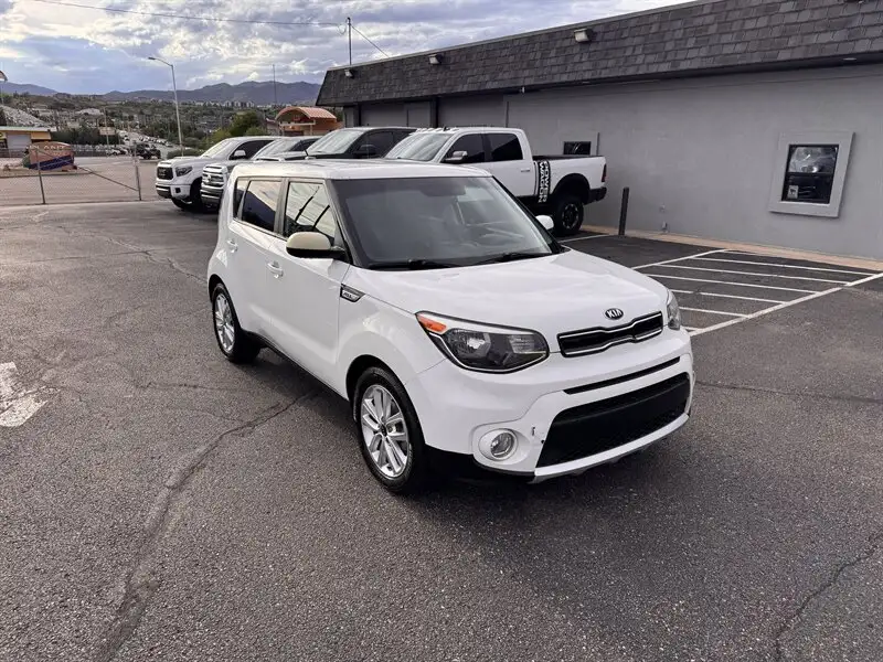 2017 Kia Soul 2.0 6AT Plus's photo