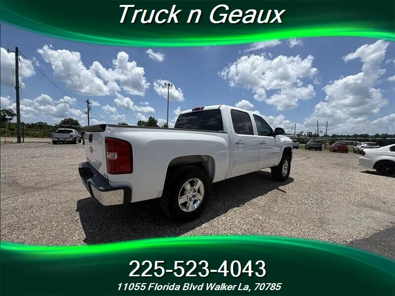 2012 Chevrolet Silverado 1500 LT Crew Cab photo 4