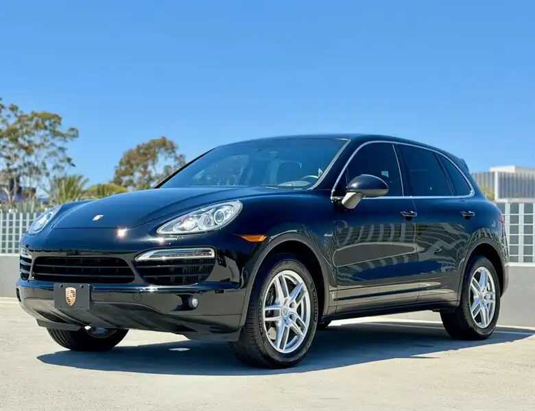 2013 Porsche Cayenne Diesel's photo