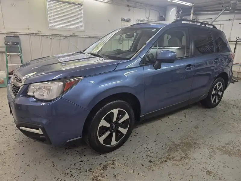 2017 Subaru Forester 2.5i Premium CVT's photo