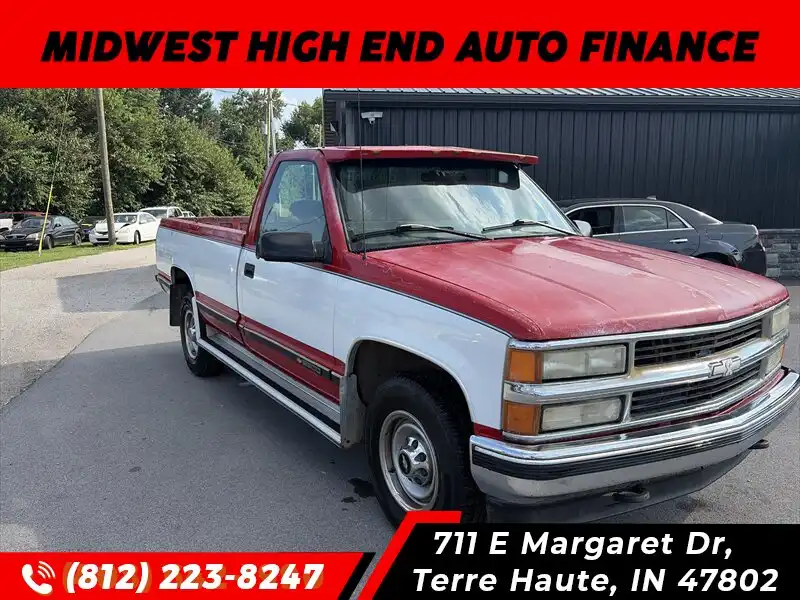 1996 Chevrolet C2500's photo