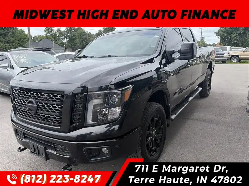2018 Nissan Titan XD SL Diesel Crew Cab 4x4 SWB's photo