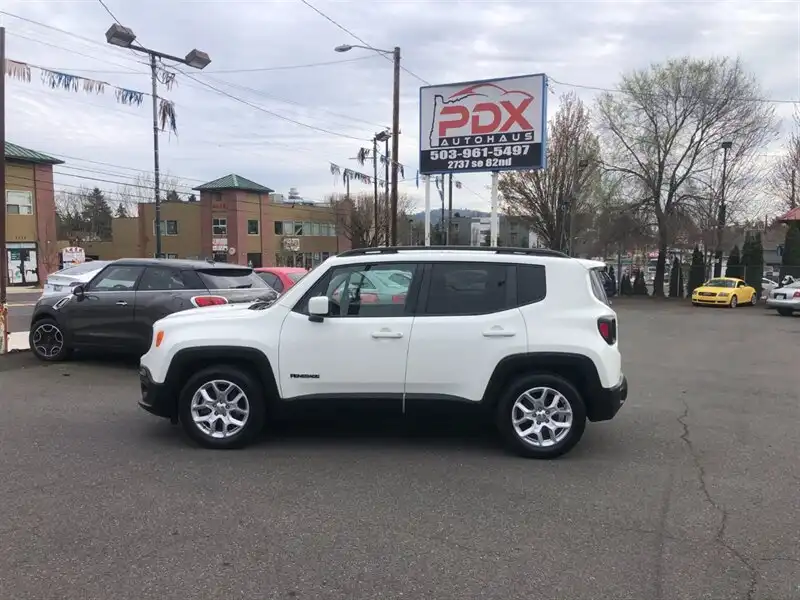2018 Jeep Renegade Latitude FWD's photo