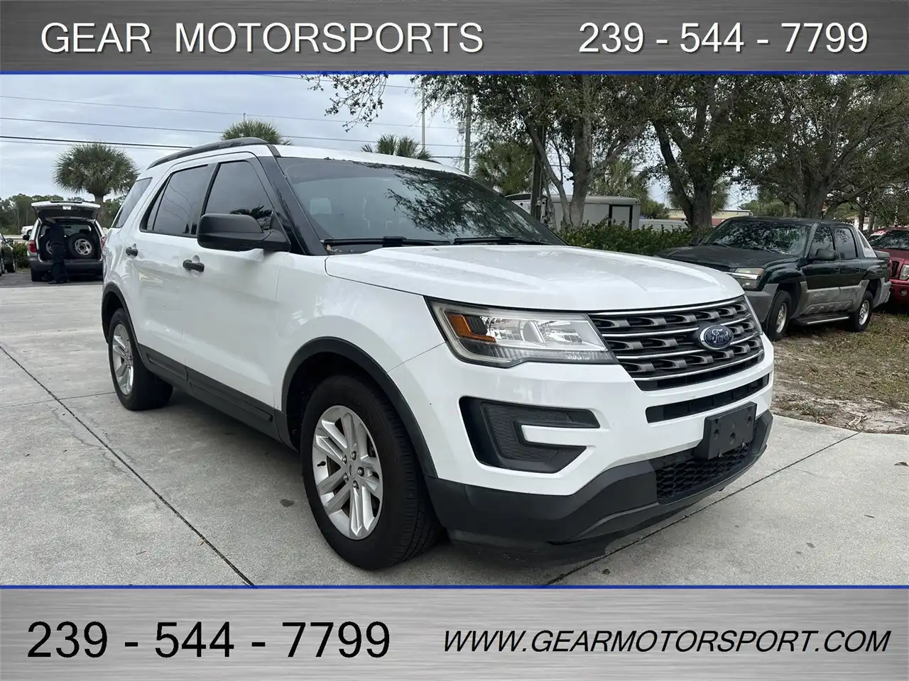 2017 Ford Explorer Base FWD's photo