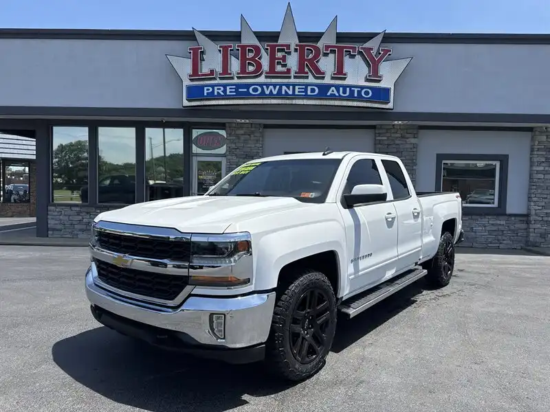 2018 Chevrolet Silverado 1500 LT 4X4 Double Cab Std Box's photo